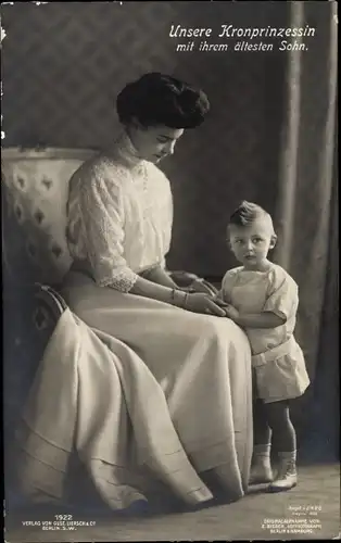 Ak Unsere Kronprinzessin mit dem ältesten Sohn, Gustav Liersch 1922