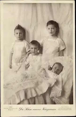 Ak Die Söhne unseres Kronprinzen, Liersch 3672