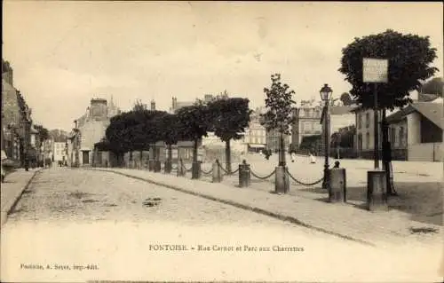 Ak Pontoise Val d'Oise, Rue Carnot et Parc aux Charrettes