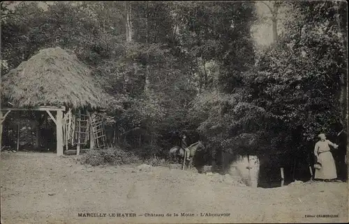 Ak Marcilly le Hayer Aube, Chateau de la Motte, L'Abreuvoir