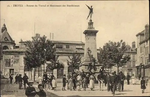 Ak Troyes Aube, Bourse du Travail, Monument des Bienfaiteurs