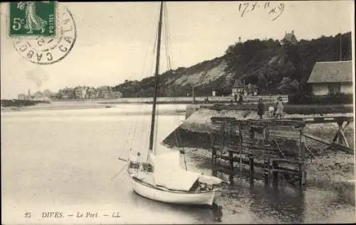 Ak Dives Calvados, Le Port, Segelboot