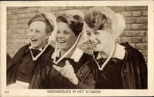 Ak Olympische Spiele 1928 Amsterdam, Weesmeisjes in het Stadion, Zuschauer