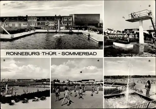 Ak Ronneburg in Thüringen, Sommerbad, Umkleidekomplex, Sprunganlage, Volleyballplatz, Springbrunnen