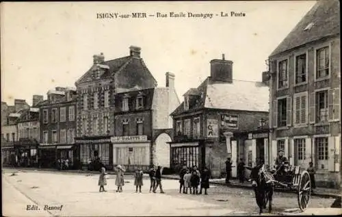 Ak Isigny sur Mer Calvados, Rue Emile Demagny, La Poste