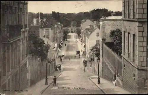 Ak Pontoise Val d'Oise, Rue Thiers