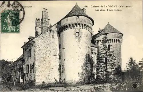 Ak Ally Cantal, Chateau de La Vigne, Les deux Tours rondes