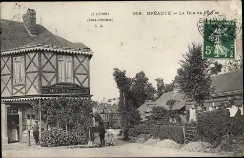 Ak Bréauté Seine Maritime, La Rue de l'Eglise