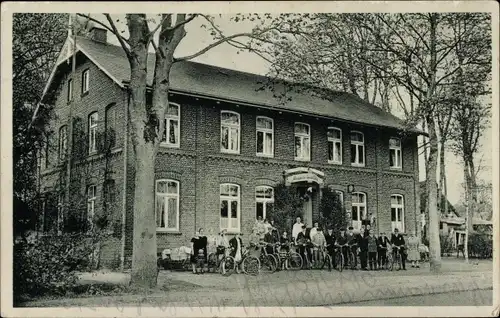 Ak Agathenburg Kreis Stade, Borstels Gasthaus, Fahrräder