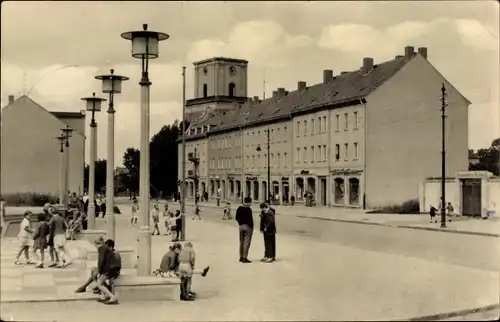 Ak Prenzlau in der Uckermark, Partie in der Straße der Republik