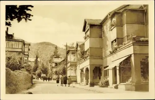 Ak Tabarz im Thüringer Wald, Zimmerberg, Straßenpartie