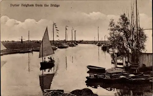 Ak Potter Heigham Norfolk East England, Potter Heigham from the Bridge