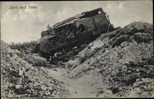 Ak Zerstörter englischer Panzer, Tank