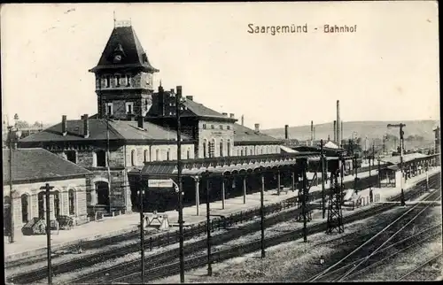 Ak Sarreguemines Saargemünd Lothringen Moselle, Bahnhof