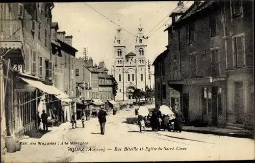 Ak Rodez Aveyron, Rue Beteille et Eglise du Sacre Coeur