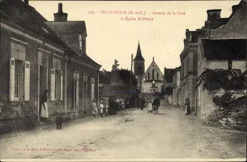 Ak Villeveque Maine et Loire, Avenue de la Gare et Eglise St. Pierre