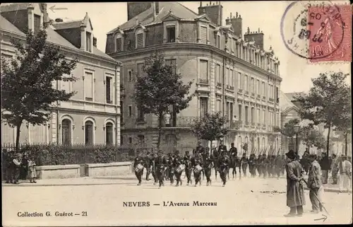 Ak Nevers Nièvre, L'Avenue Marceau