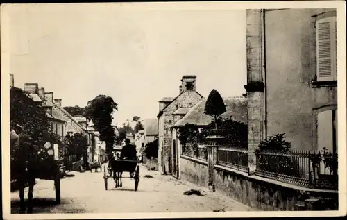 Ak Trévières Calvados, Rue du Calvaire