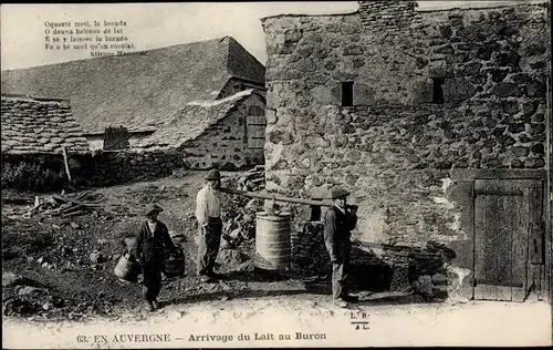 Ak En Auvergne, Arrivage du Lait au Buron