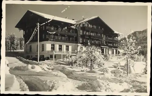 Ak Saanenmöser Saanen Kt Bern Schweiz, Sporthotel, Winter