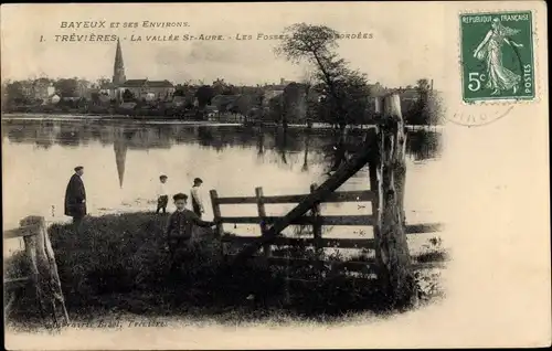 Ak Trévières Calvados, La Vallee St. Aure, les Fosses