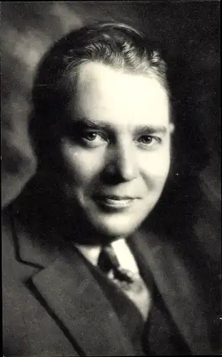 Ak Flämischer Schriftsteller Filip de Pillecyn, Portrait