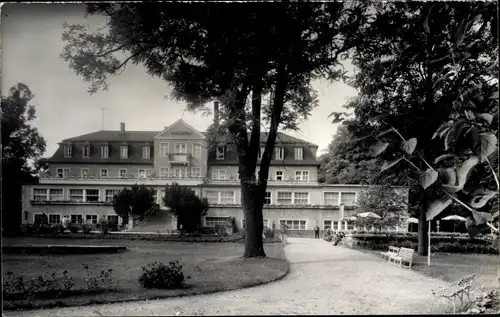 Ak Bad Köstritz in Thüringen, Sanatorium, Außenansicht