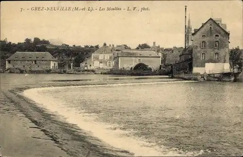 Ak Grez Neuville Maine et Loire, Les Moulins