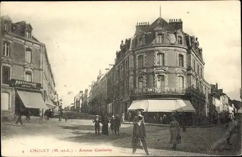 Ak Cholet Maine et Loire, Avenue Gambetta