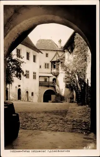 Ak Vaduz Liechtenstein, Schlosshof