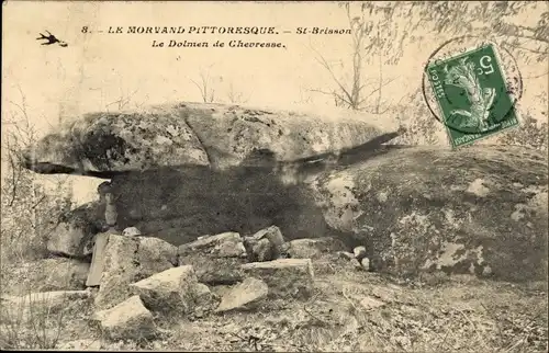 Ak Saint Brisson Nièvre, Le Dolmen de Chevresse