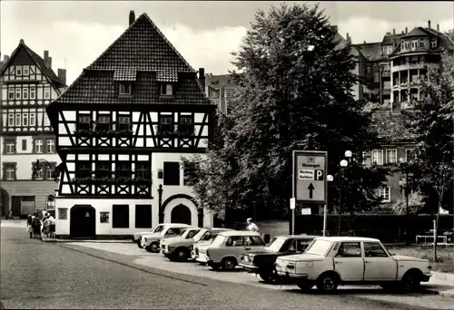 Ak Lutherstadt Eisenach in Thüringen, Lutherhaus, Parkplatz, Autos