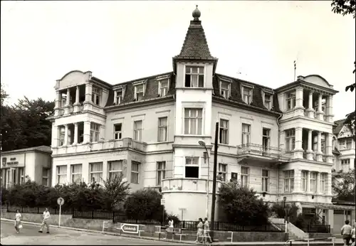 Ak Ostseebad Bansin Heringsdorf auf Usedom, FDGB Erholungsheim Julian Marchlewski