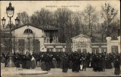 Ak Noisiel Seine-et-Marne, Rentree de l'Usine