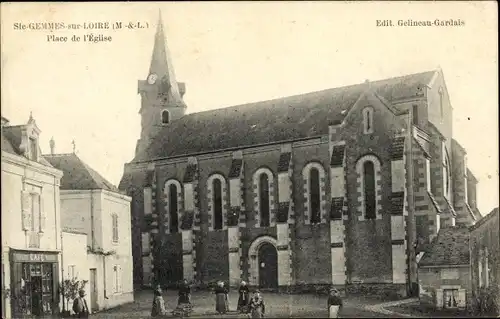 Ak Sainte Gemmes Maine et Loire, Place de l'Eglise