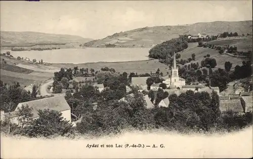 Ak Aydat Puy de Dôme, Blick auf den Ort, See