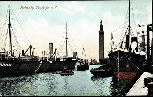 Ak Grimsby Yorkshire England, Dock from East, Harbour