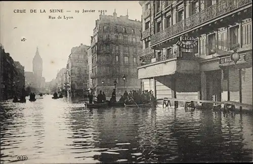 Ak Paris XII, Rue de Lyon, Crue de la Seine 1910