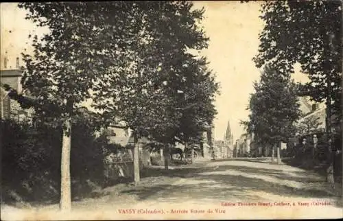 Ak Vassy Calvados, Arrivee Route de Vire