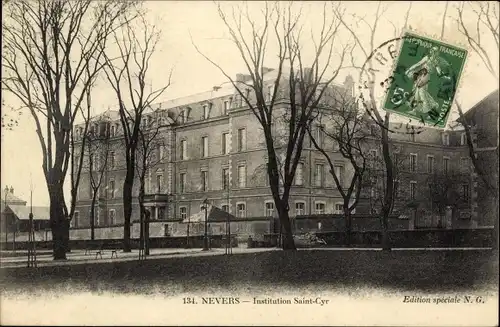 Ak Nevers Nièvre, Institution Saint Cyr