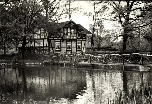 Ak Greiz im Vogtland, Bahnhof, Schwanenhäuschen im Leninpark