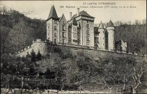 Ak Murat Cantal, Chateau d'Anterroche