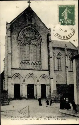 Ak Les Gardes Maine et Loire, Facade du Transept du nouveau Sanctuarre de Notre Dame des Gardes