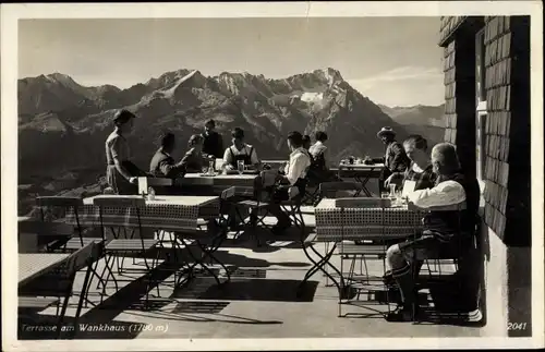 Ak Garmisch Partenkirchen in Oberbayern, Terrasse am Wankhaus