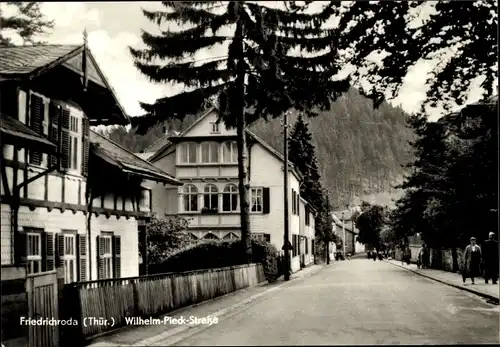 Ak Friedrichroda im Thüringer Wald, Wilhelm Pieck Straße