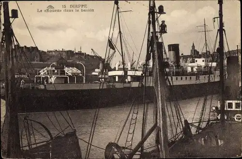 Ak Dieppe, Le Steamer Rouen, Fährschiff bei der Hafeneinfahrt