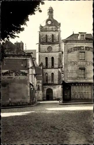 Ak Baugé Maine et Loire, L'Eglise