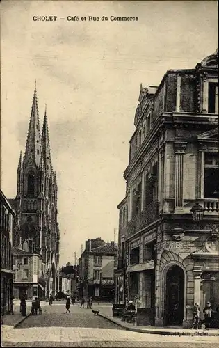 Ak Cholet Maine et Loire, Cafe et Rue du Commerce