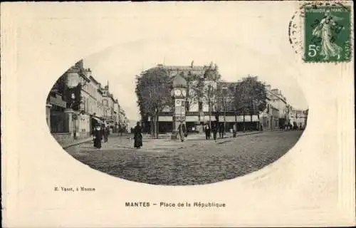 Ak Mantes Yvelines, Place de la Republique
