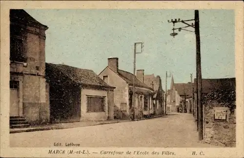 Ak Marcé Maine et Loire, Carrefour de l'Ecole des Filles